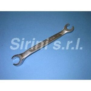 Wrench for pipes 14 - 17 mm